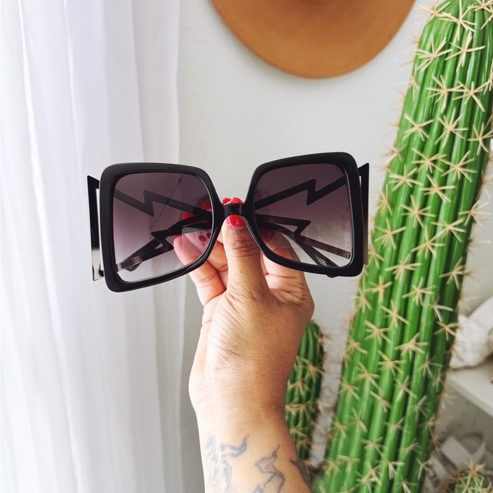 Bolt Oversized Sunglasses